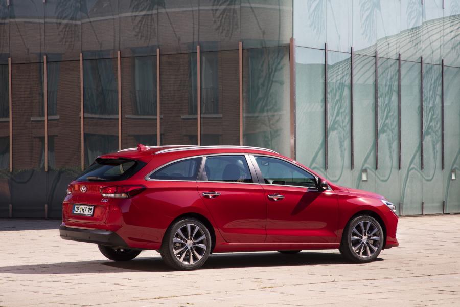  Hyundai i30 Wagon (PD) 2018 года  (WW) (фото 9 из 29)